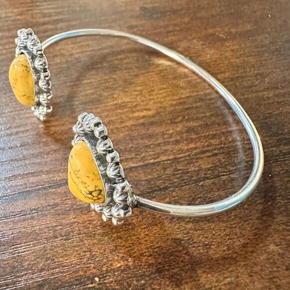 Handcrafted Boho Western Lacey Open Bangle, Yellow or Coral Stone, Gift Box - Picture 5 of 12